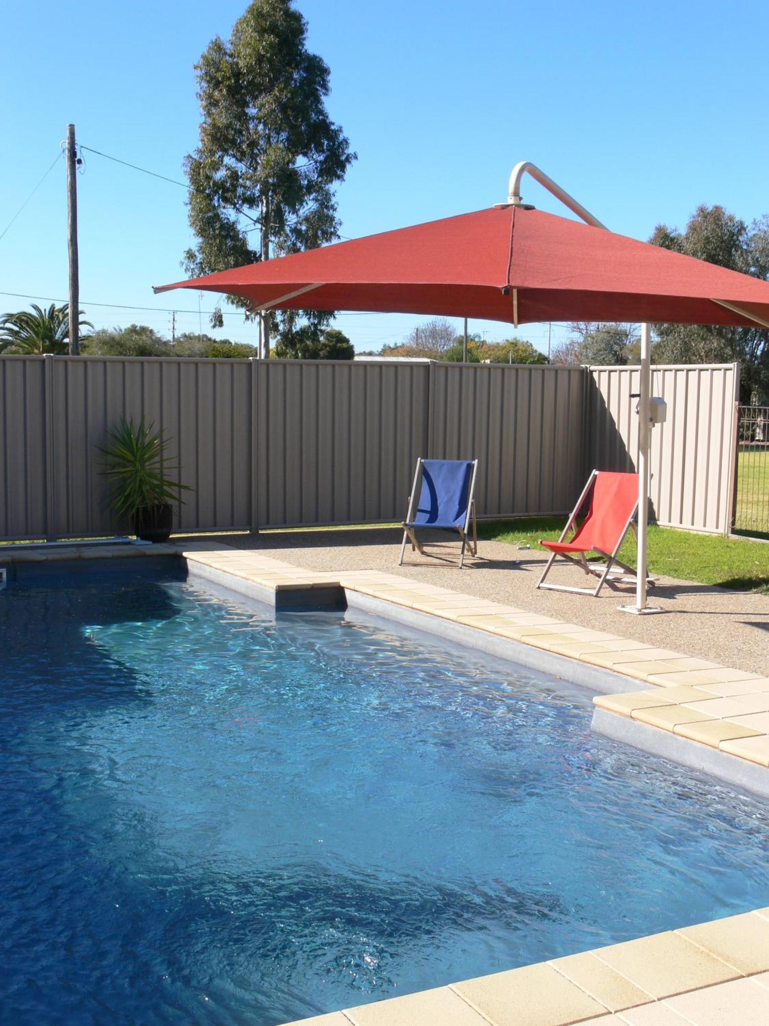 Settlement Motor Inn Deniliquin Esterno foto